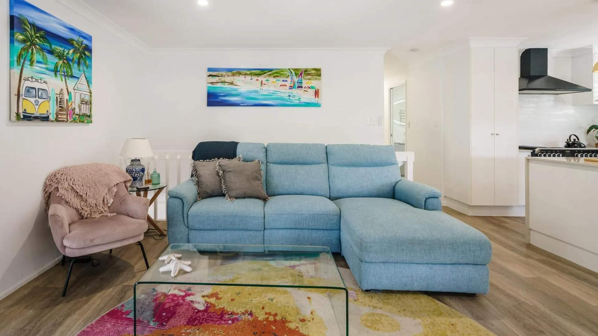 Battery Hill Pet-Friendly Poolside Paradise Caloundra
